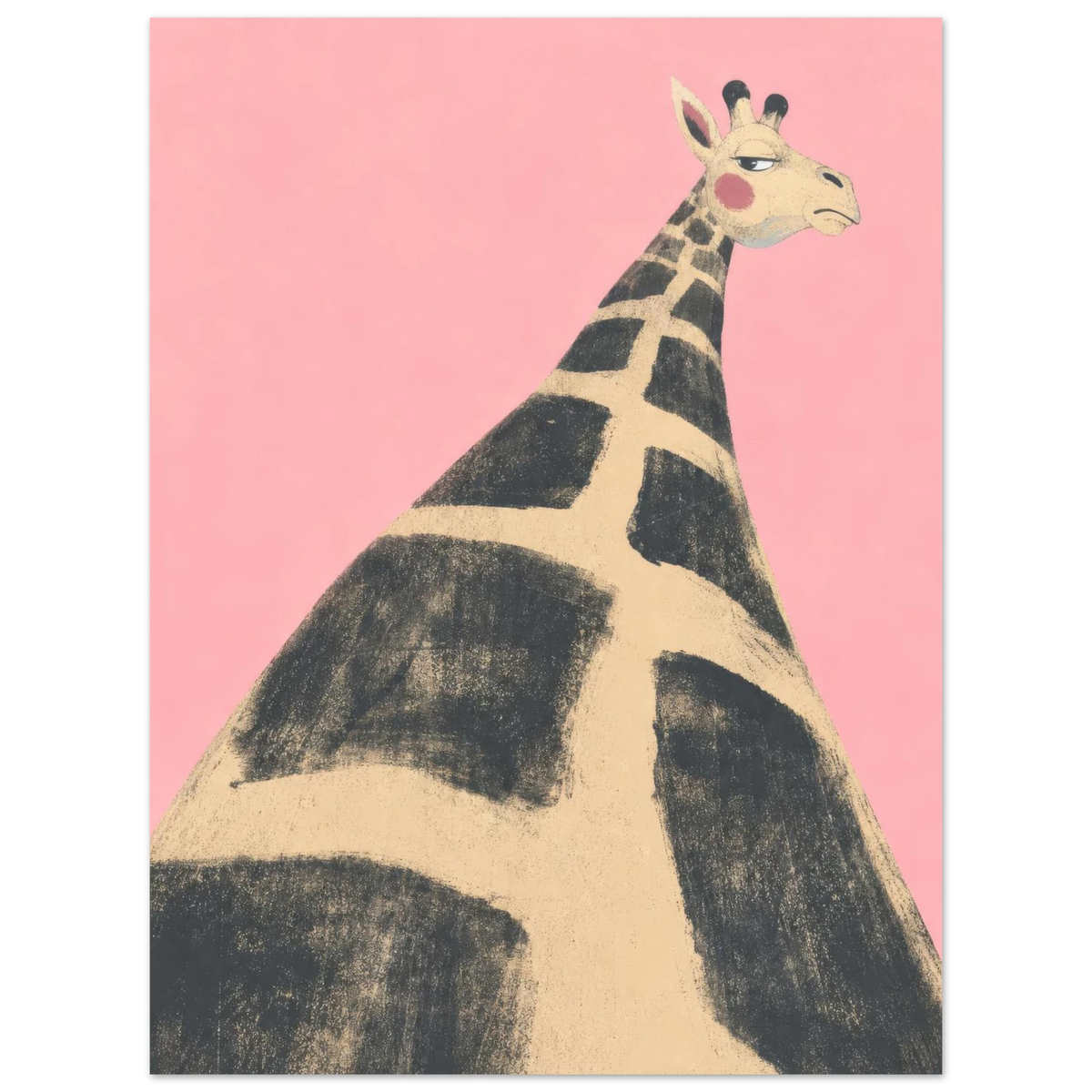 Eine Giraffe blickt vor rosa Hintergrund nach unten. — Von oben