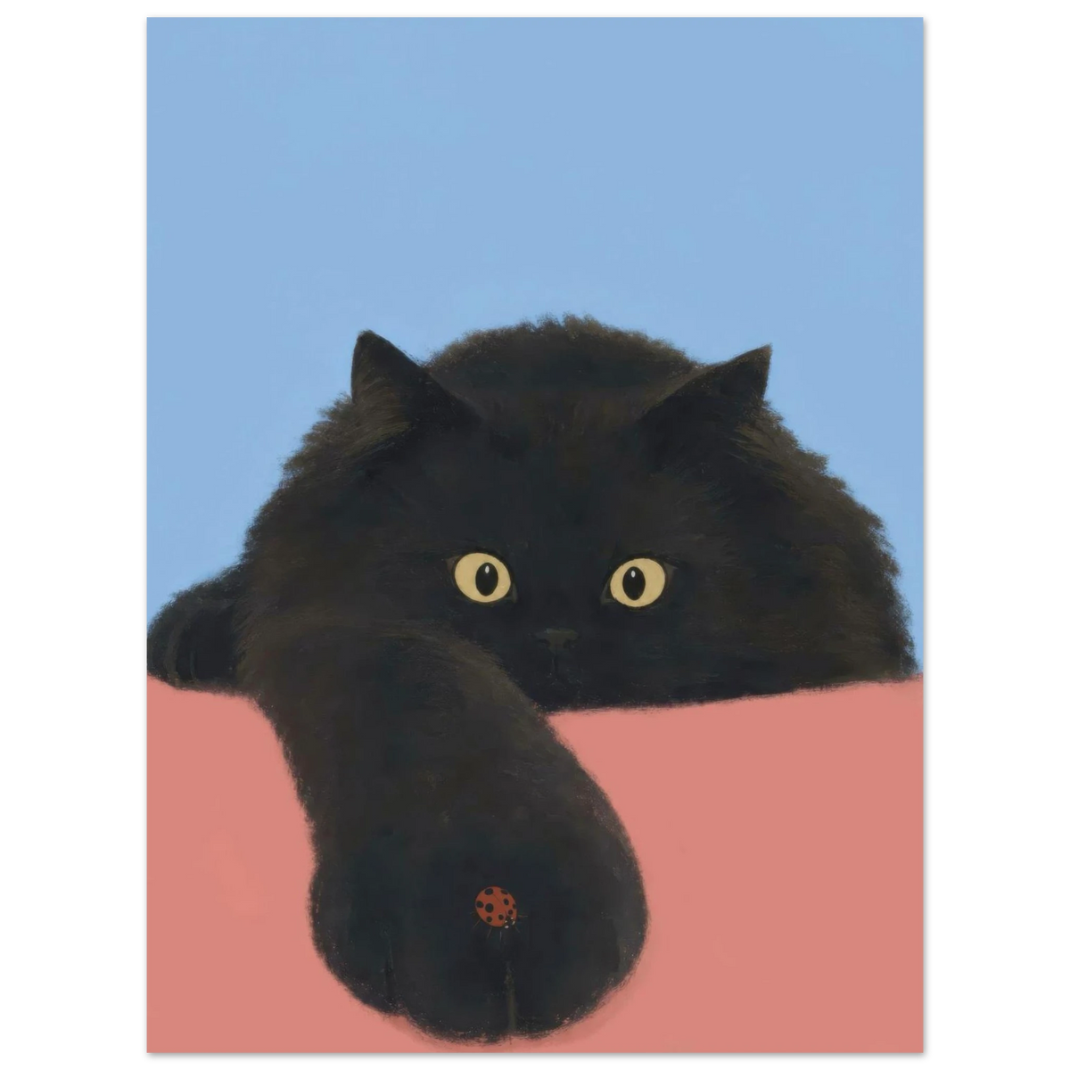 Flauschige schwarze Katze beobachtet einen roten Marienkäfer auf ihrer ausgestreckten Pfote vor blau-korallfarbenem Hintergrund — Stillhalten von Sasha Liley