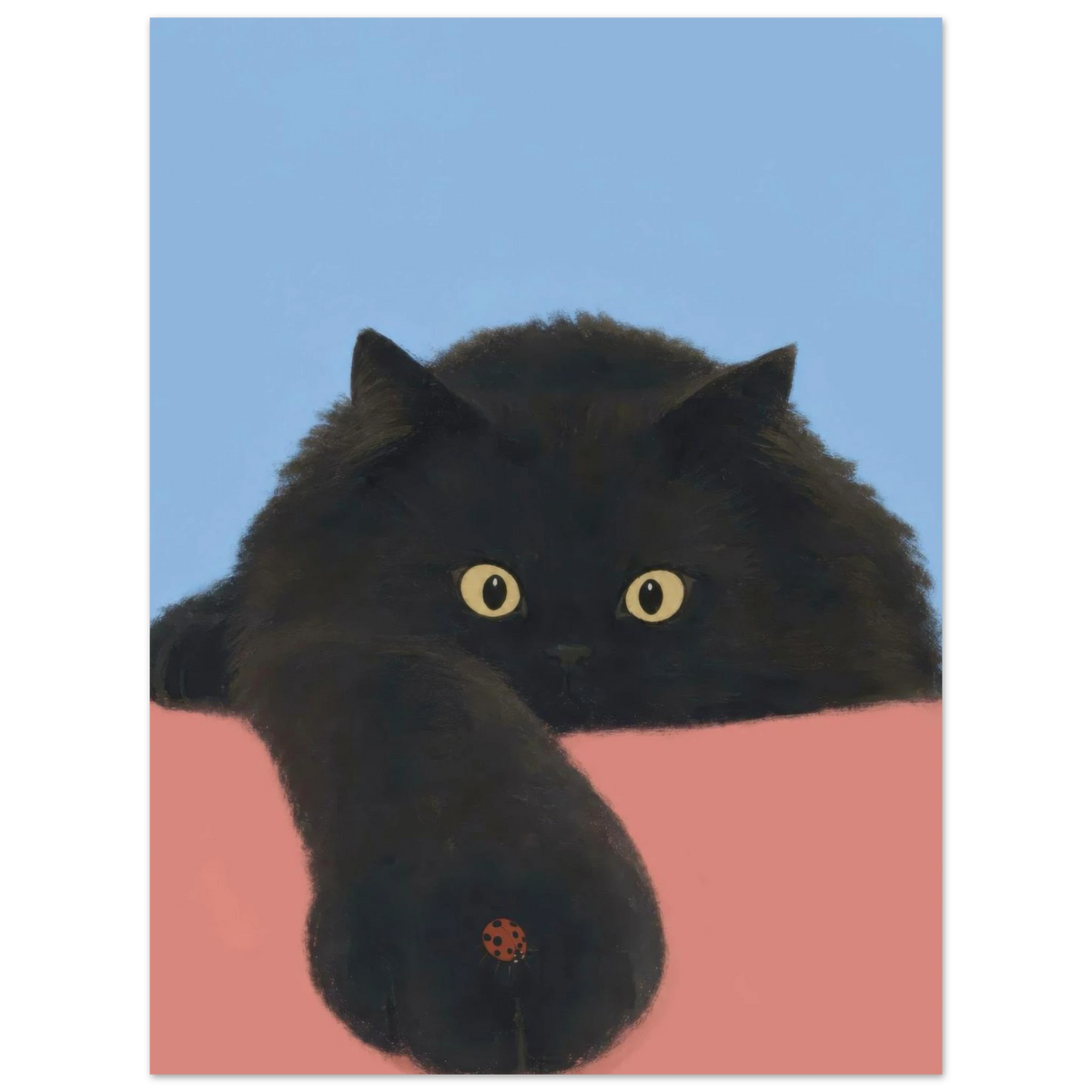 Flauschige schwarze Katze beobachtet einen roten Marienkäfer auf ihrer ausgestreckten Pfote vor blau-korallfarbenem Hintergrund — Stillhalten von Sasha Liley