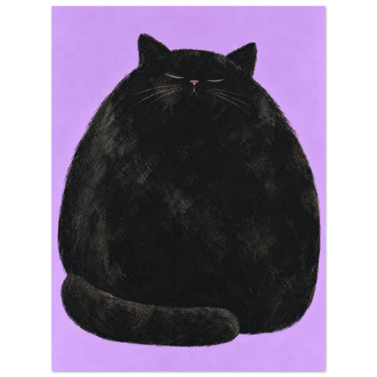 Okrągły czarny kot siedzący z zamkniętymi oczami i ogonem przed łapami na delikatnym lawendowym tle — Całe miejsce autorstwa Sashy Liley